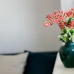 Rooms4Less
